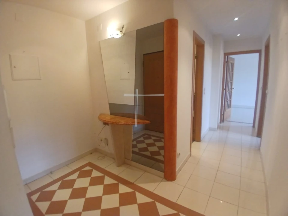 Apartamento T3 para Venda em Laranjeiro e Feijó Foto 6