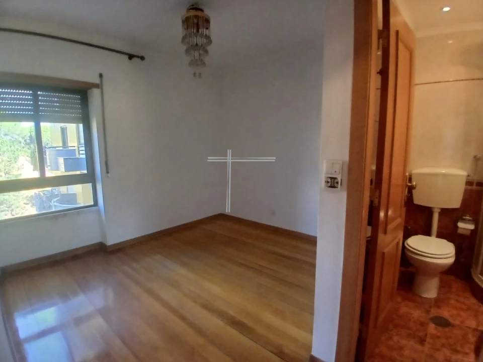 Apartamento T3 para Venda em Laranjeiro e Feijó Foto 9