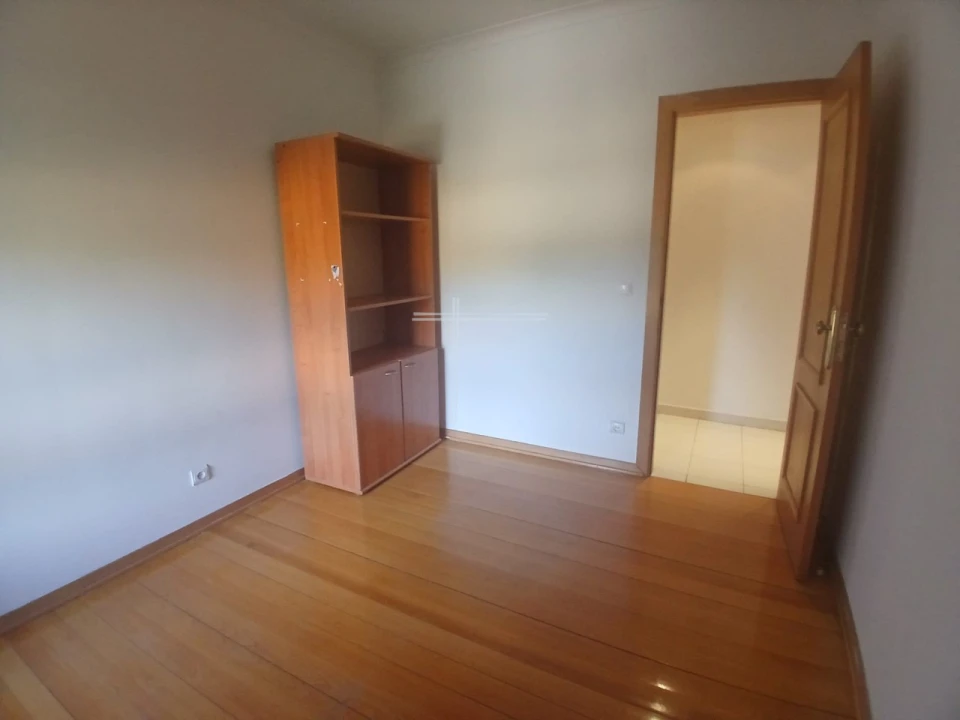 Apartamento T3 para Venda em Laranjeiro e Feijó Foto 12