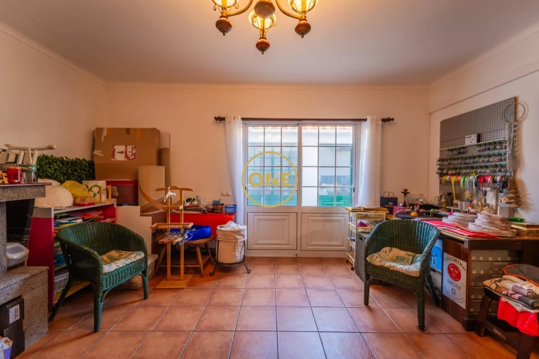 Moradia T2 para Venda em Ponta Delgada (São José) Foto 27