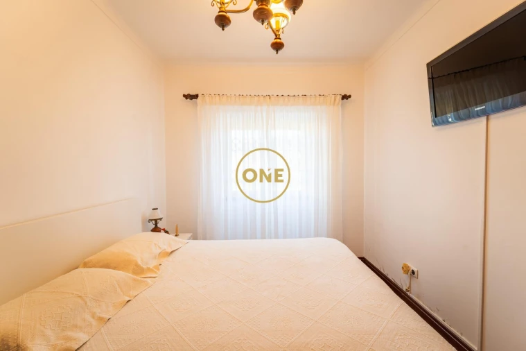 Moradia T2 para Venda em Ponta Delgada (São José) Foto 3