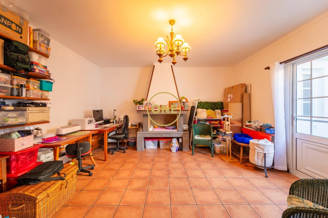 Moradia T2 para Venda em Ponta Delgada (São José) Foto 26