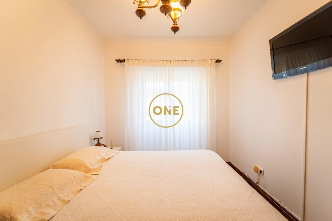 Moradia T2 para Venda em Ponta Delgada (São José) Foto 3