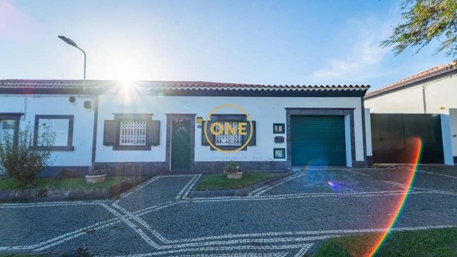 Moradia T2 para Venda em Santa Clara