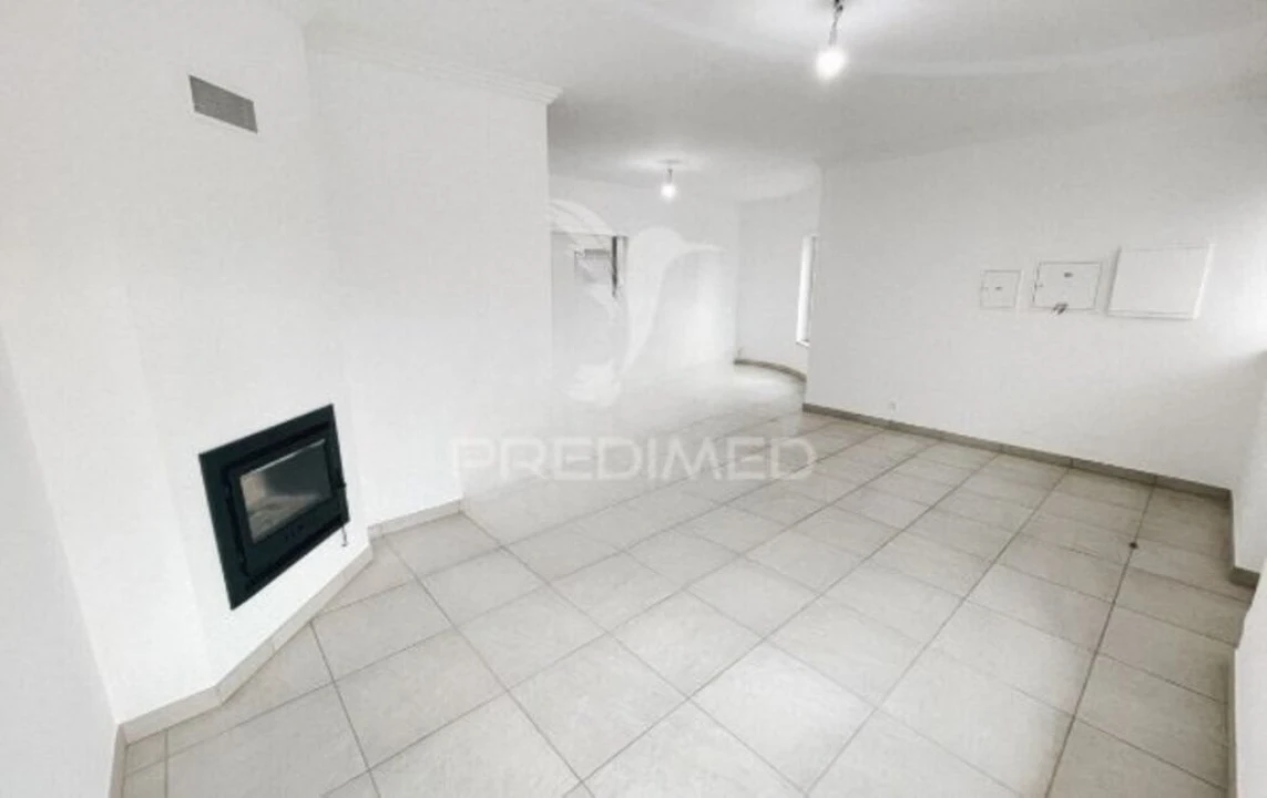 Moradia T4 para Venda em Ericeira Foto 11