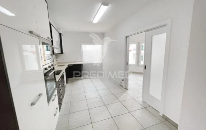 Moradia T4 para Venda em Ericeira Foto 13