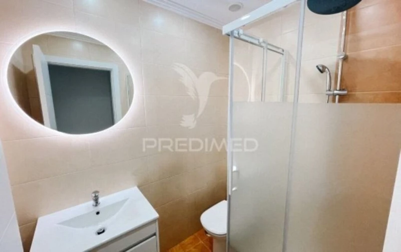 Moradia T4 para Venda em Ericeira Foto 8