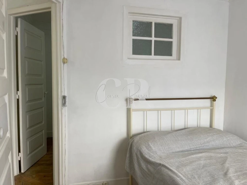 Moradia T2 para Venda em Folques Foto 24