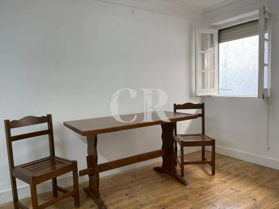 Moradia T2 para Venda em Folques Foto 12