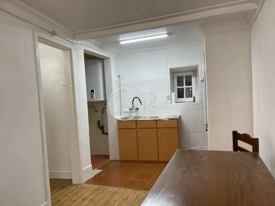 Moradia T2 para Venda em Folques Foto 19