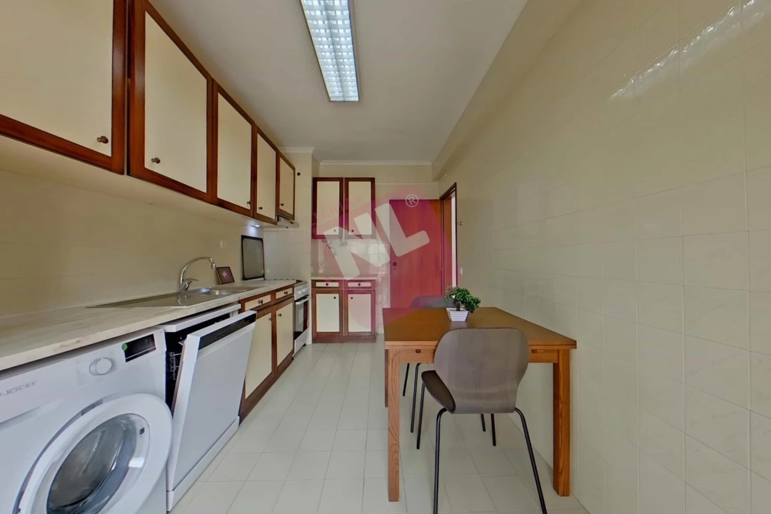 Apartamento T1 para Arrendamento em São Domingos de Benfica Foto 15