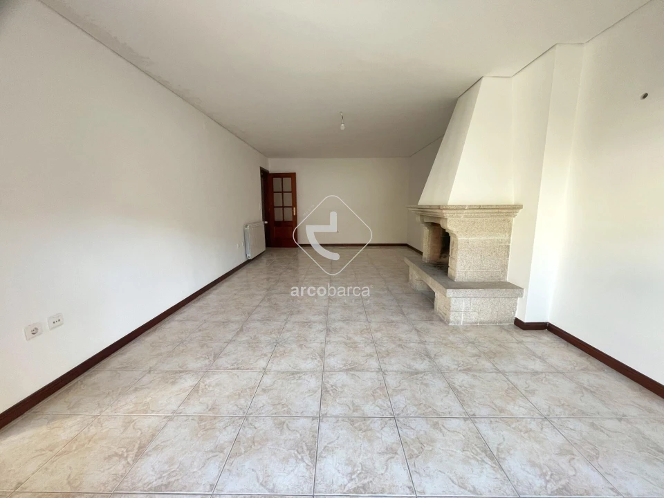 Apartamento T2 para Venda em Arcos de Valdevez (São Paio) e Giela Foto 7