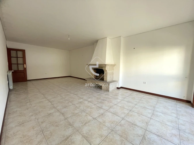 Apartamento T2 para Venda em Arcos de Valdevez (São Paio) e Giela Foto 6
