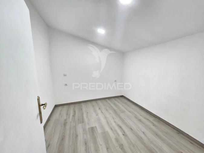 Moradia T1 para Venda em Santa Barbara de Padrões Foto 13