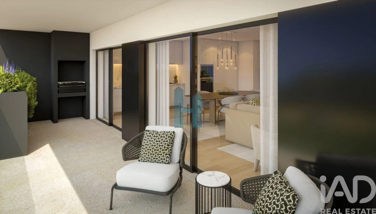 Apartamento T2 para Venda em Alvor Foto 13