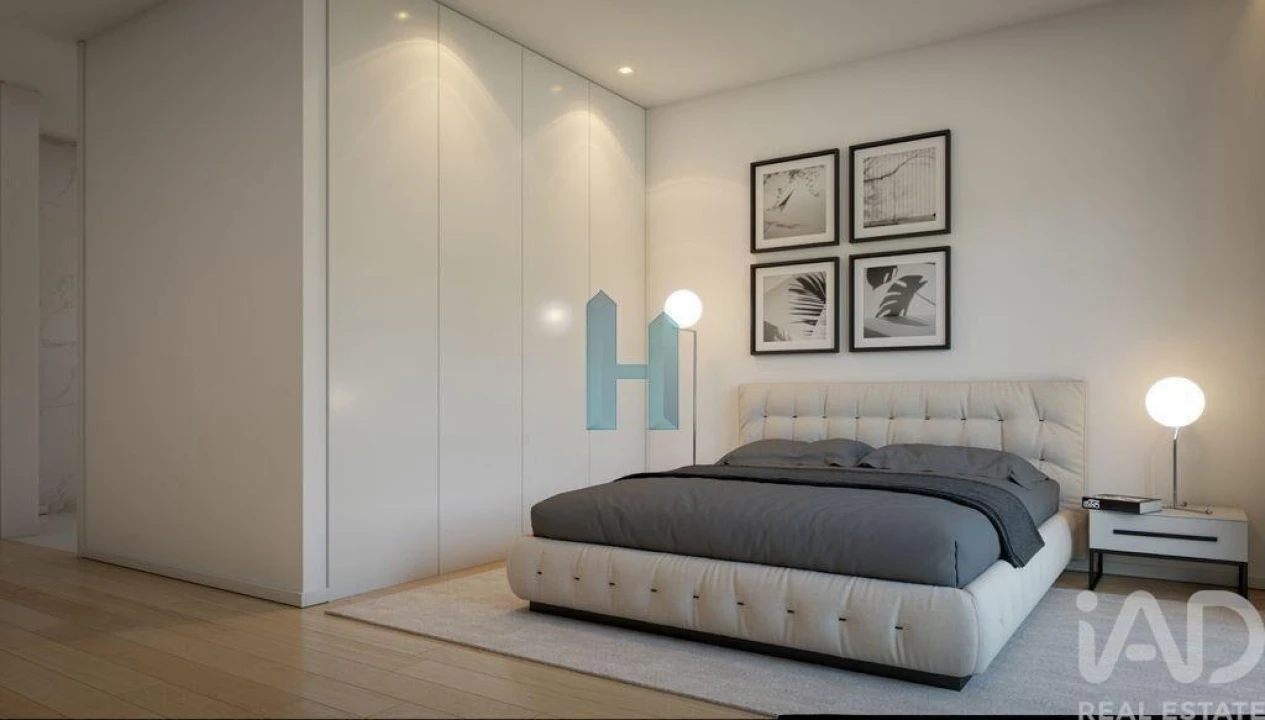 Apartamento T2 para Venda em Alvor Foto 9