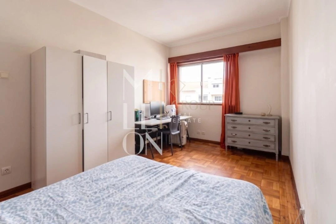 Apartamento T5 para Venda em Cedofeita, Santo Ildefonso, Sé, Miragaia, São Nicolau e Vitória Foto 7