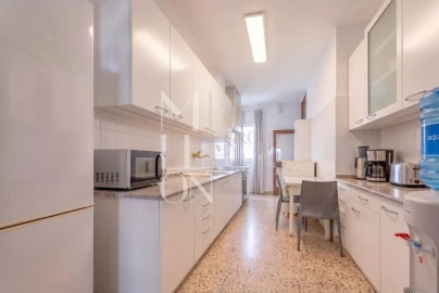 Apartamento T5 para Venda em Cedofeita, Santo Ildefonso, Sé, Miragaia, São Nicolau e Vitória