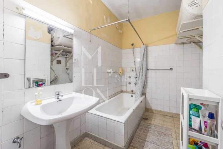 Apartamento T5 para Venda em Cedofeita, Santo Ildefonso, Sé, Miragaia, São Nicolau e Vitória Foto 14