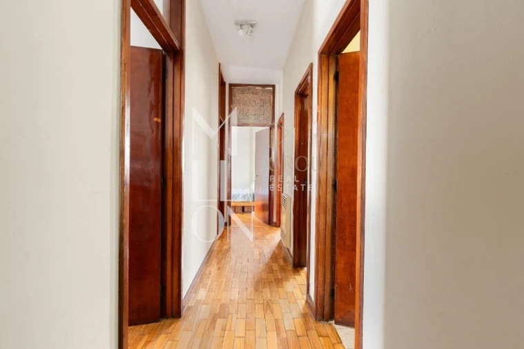 Apartamento T5 para Venda em Cedofeita, Santo Ildefonso, Sé, Miragaia, São Nicolau e Vitória Foto 10