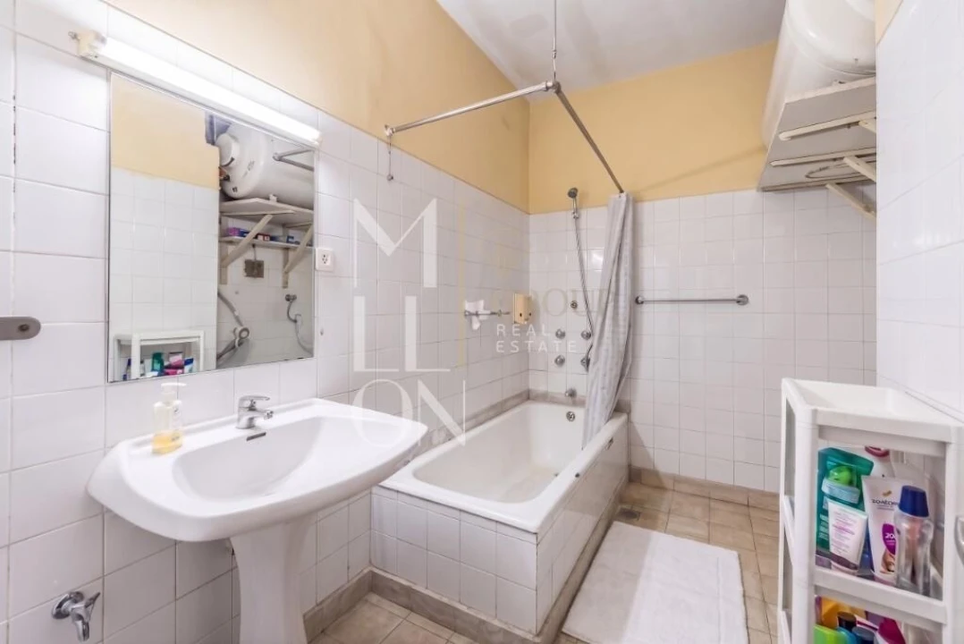 Apartamento T5 para Venda em Cedofeita, Santo Ildefonso, Sé, Miragaia, São Nicolau e Vitória Foto 15