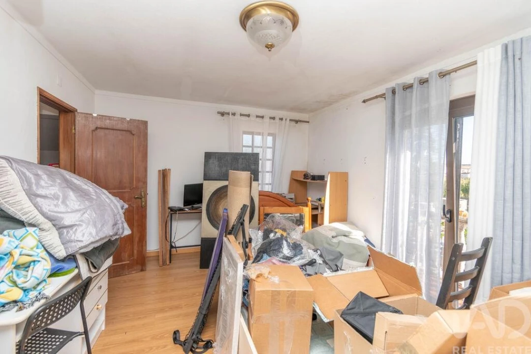 Moradia T4 para Venda em Marinha Grande Foto 10