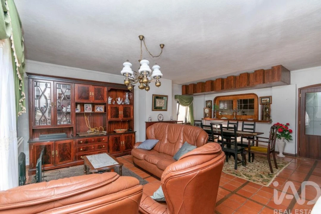 Moradia T4 para Venda em Marinha Grande Foto 5