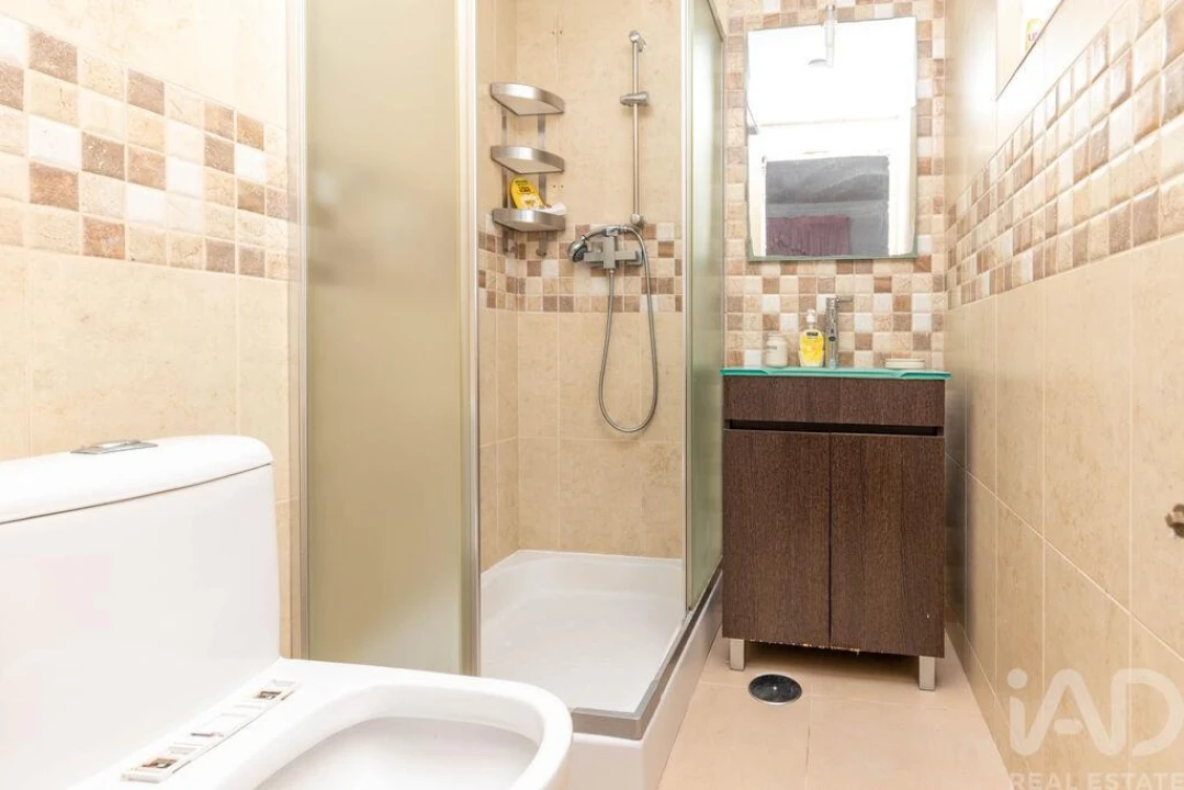 Moradia T4 para Venda em Marinha Grande Foto 9