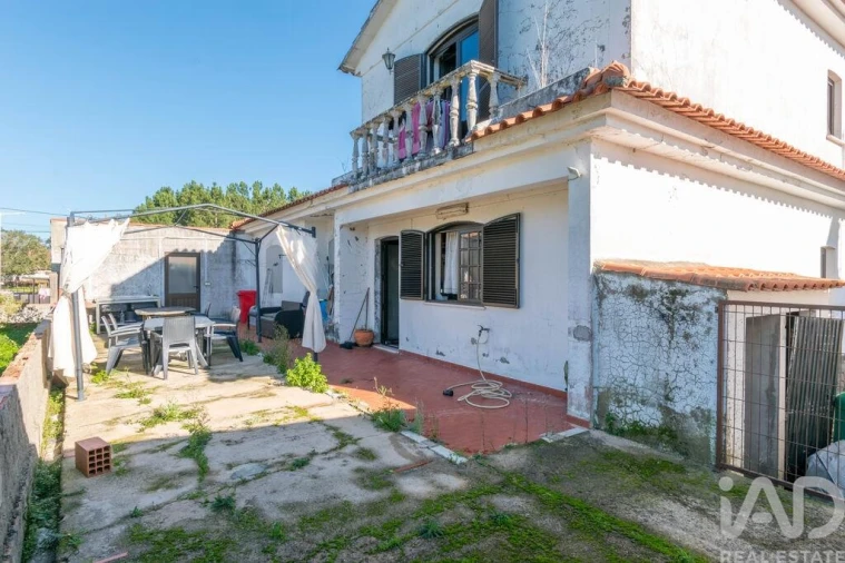 Moradia T4 para Venda em Marinha Grande Foto 18