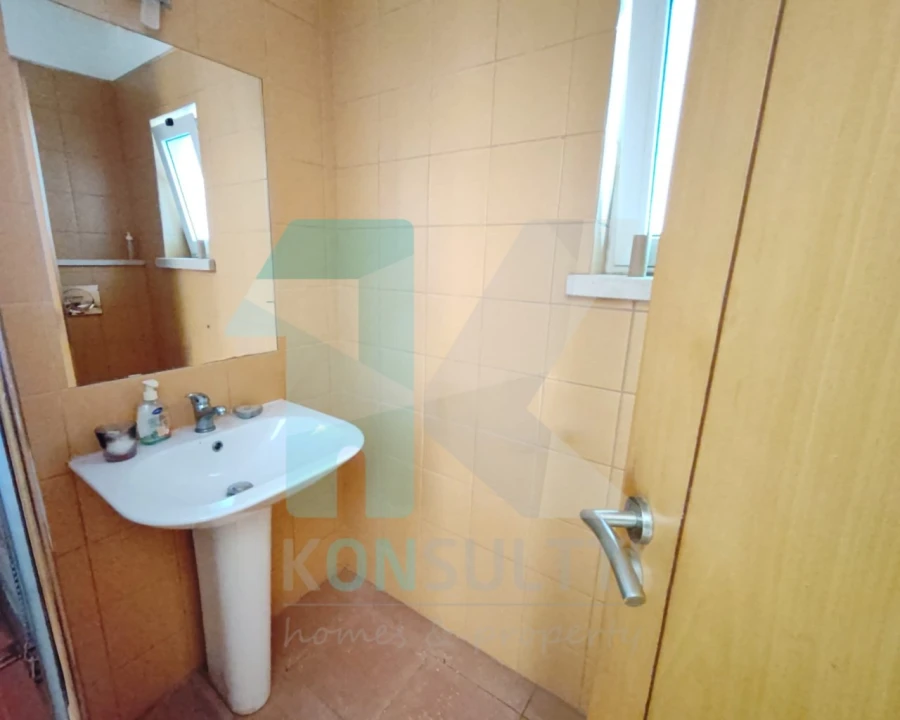 Moradia T5 para Venda em Luz Foto 27