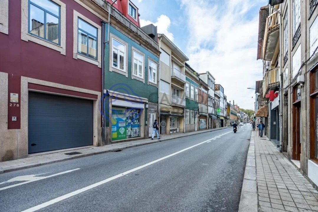 Apartamento T2 para Arrendamento em Paranhos Foto 3