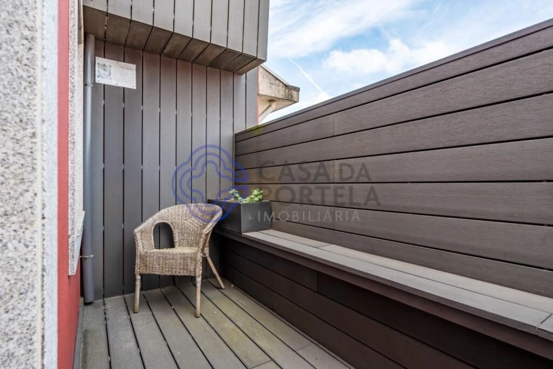 Apartamento T2 para Arrendamento em Paranhos Foto 11