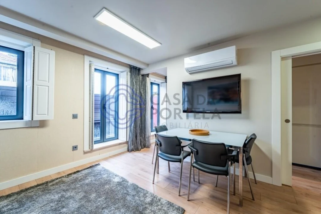 Apartamento T2 para Arrendamento em Paranhos Foto 8