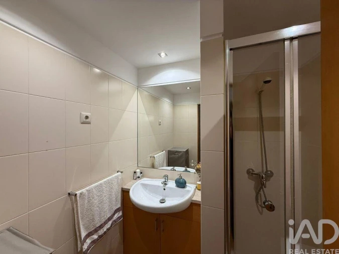 Apartamento T2 para Venda em Cidade da Maia Foto 11