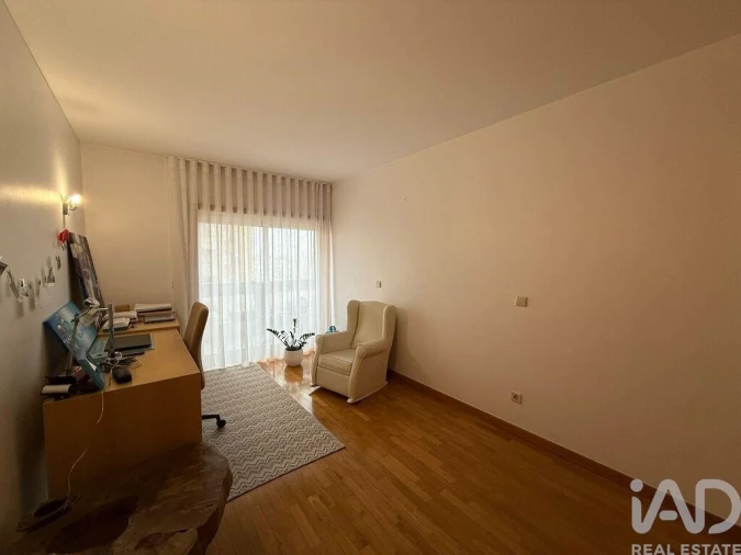 Apartamento T2 para Venda em Cidade da Maia Foto 7