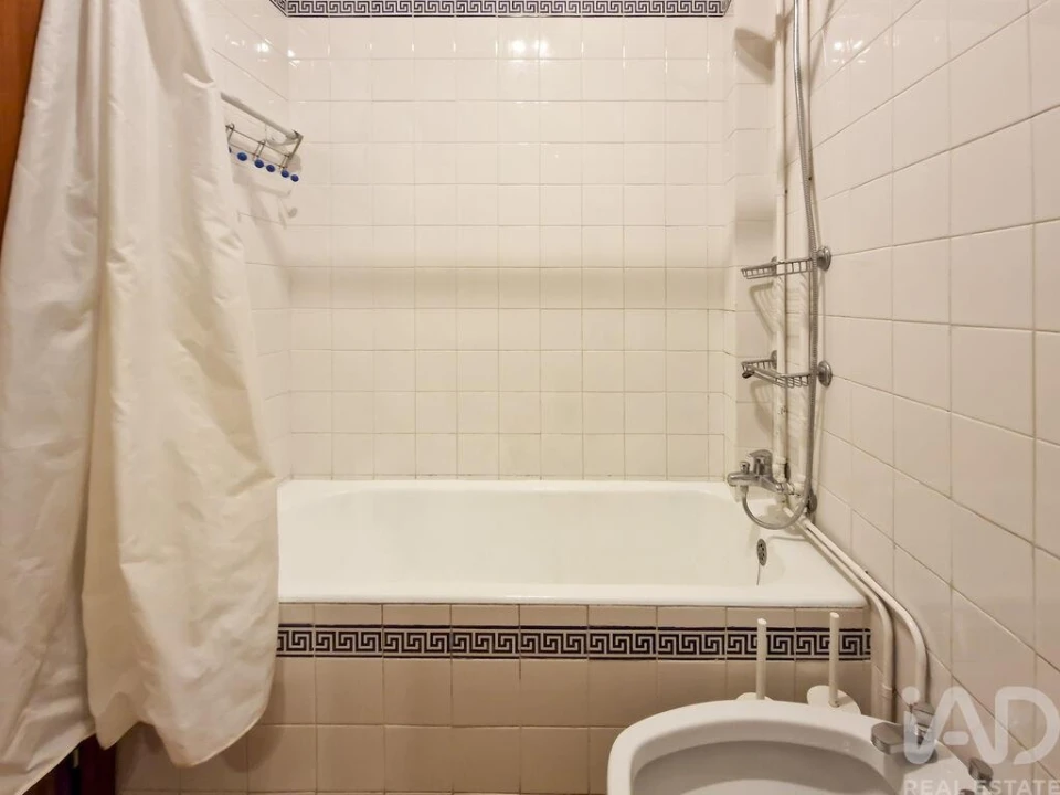 Apartamento T2 para Arrendamento em Aldoar, Foz do Douro e Nevogilde Foto 27