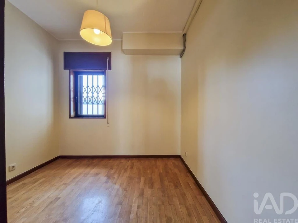 Apartamento T2 para Arrendamento em Aldoar, Foz do Douro e Nevogilde Foto 21