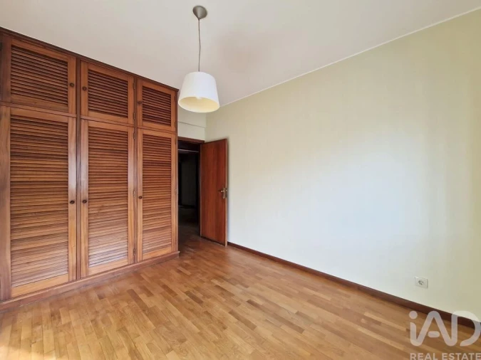 Apartamento T2 para Arrendamento em Aldoar, Foz do Douro e Nevogilde Foto 5