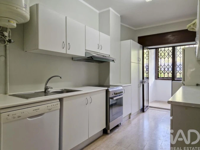 Apartamento T2 para Arrendamento em Aldoar, Foz do Douro e Nevogilde Foto 14