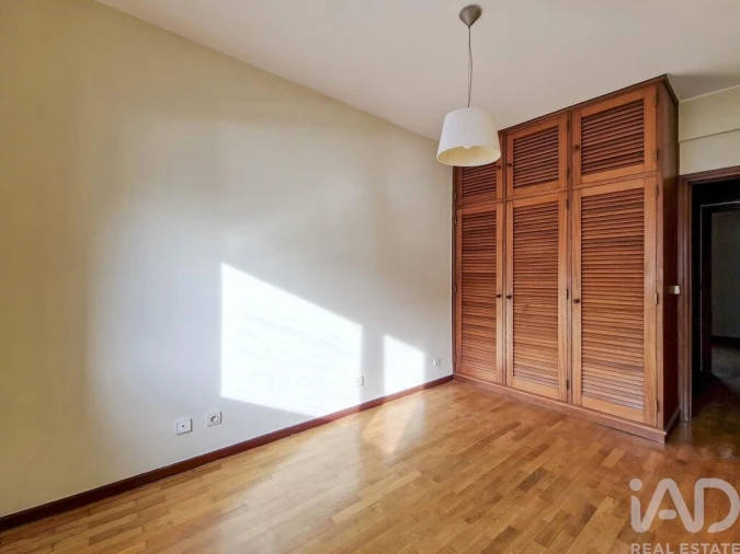 Apartamento T2 para Arrendamento em Aldoar, Foz do Douro e Nevogilde Foto 3