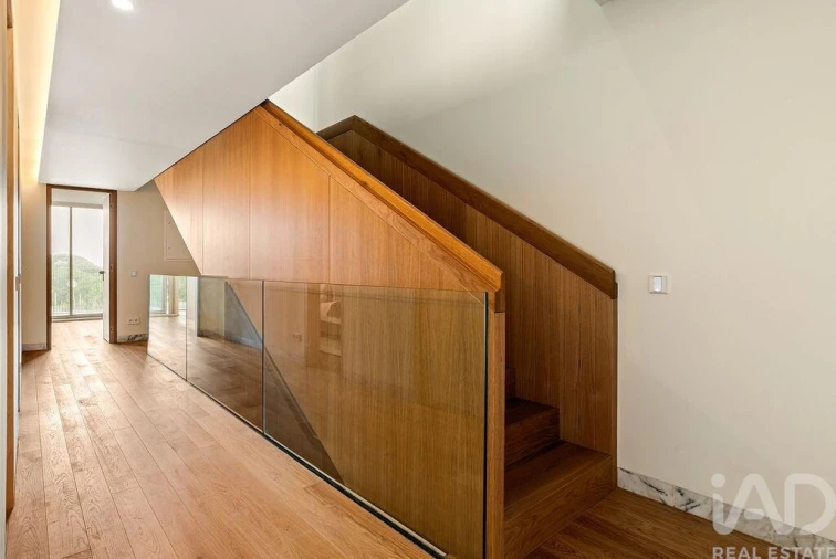 Moradia T4 para Venda em Cascais e Estoril Foto 17