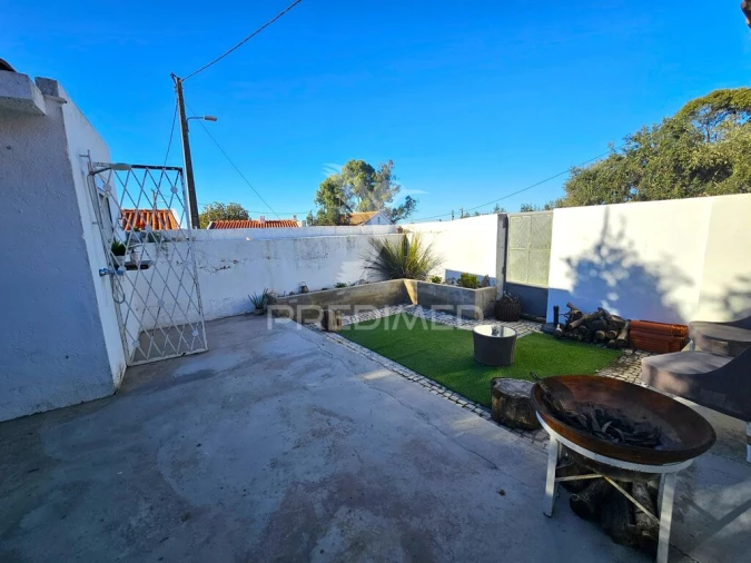 Moradia T2 para Venda em Santa Barbara de Padrões Foto 20