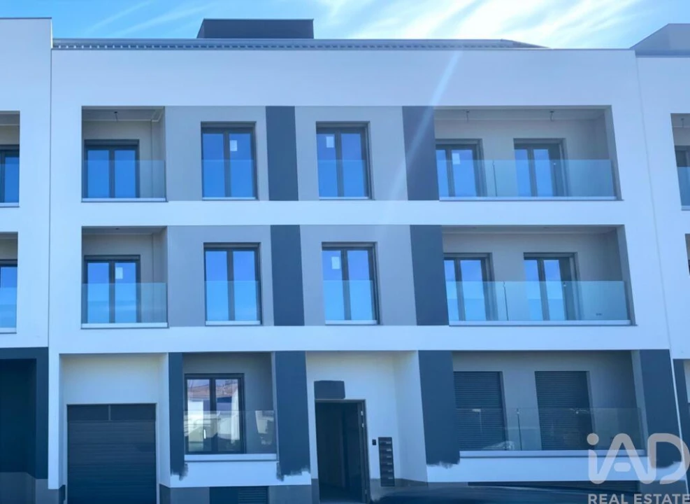 Apartamento T2 para Venda em Corroios Foto 20