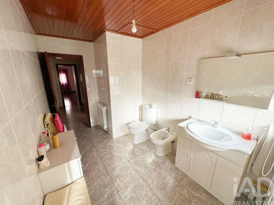 Moradia T3 para Venda em Vila e Roussas Foto 18