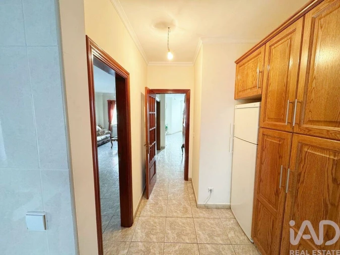 Moradia T3 para Venda em Vila e Roussas Foto 5