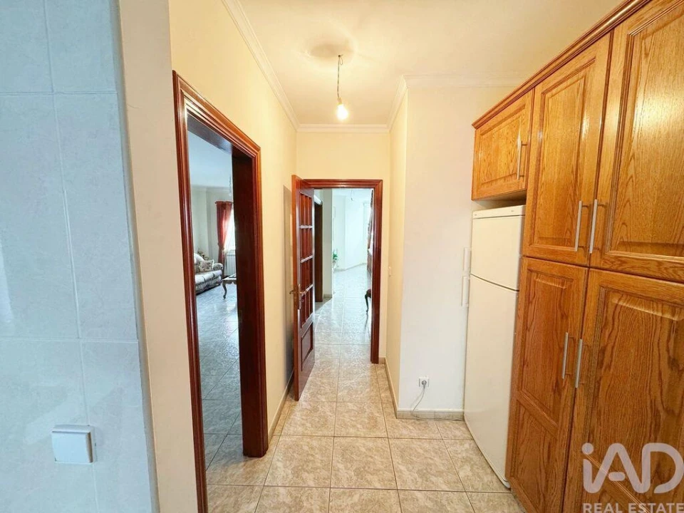 Moradia T3 para Venda em Vila e Roussas Foto 5