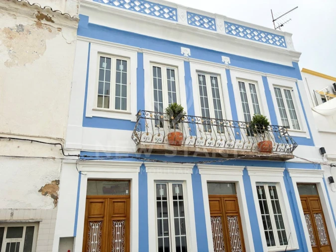 Moradia T4 para Venda em Olhão Foto 3