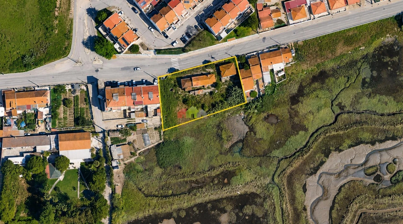 Terreno para Venda em Sado Foto 2