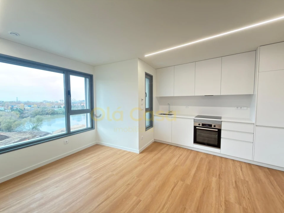 Apartamento T2 para Venda em Paranhos Foto 1