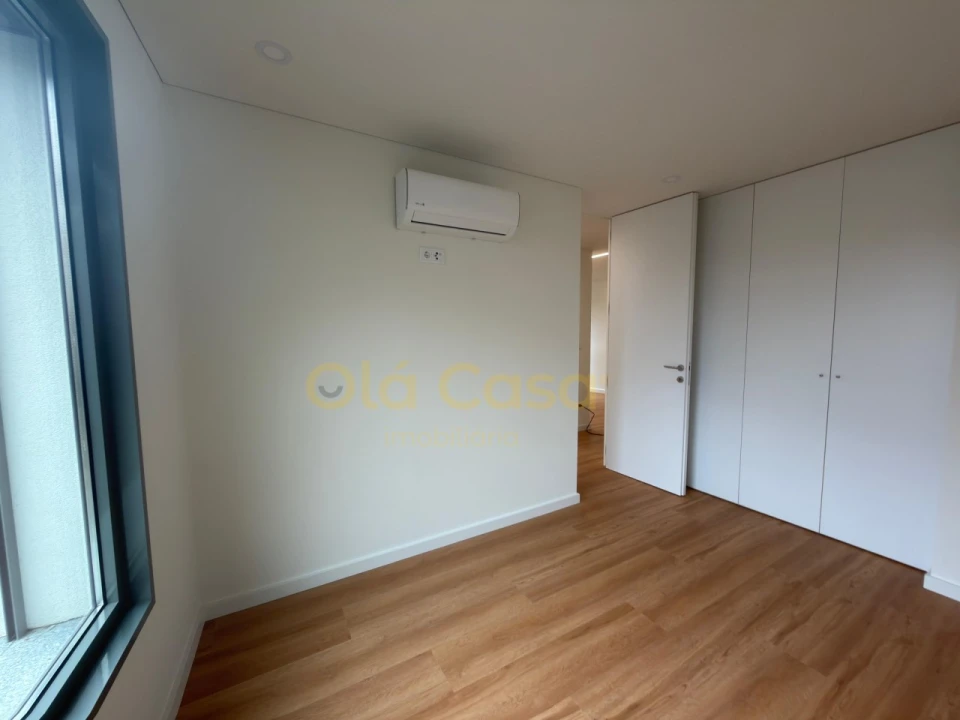 Apartamento T2 para Venda em Paranhos Foto 15